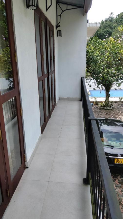 Healand Holiday Bungalow And Restaurant Deniyaya Bagian luar foto