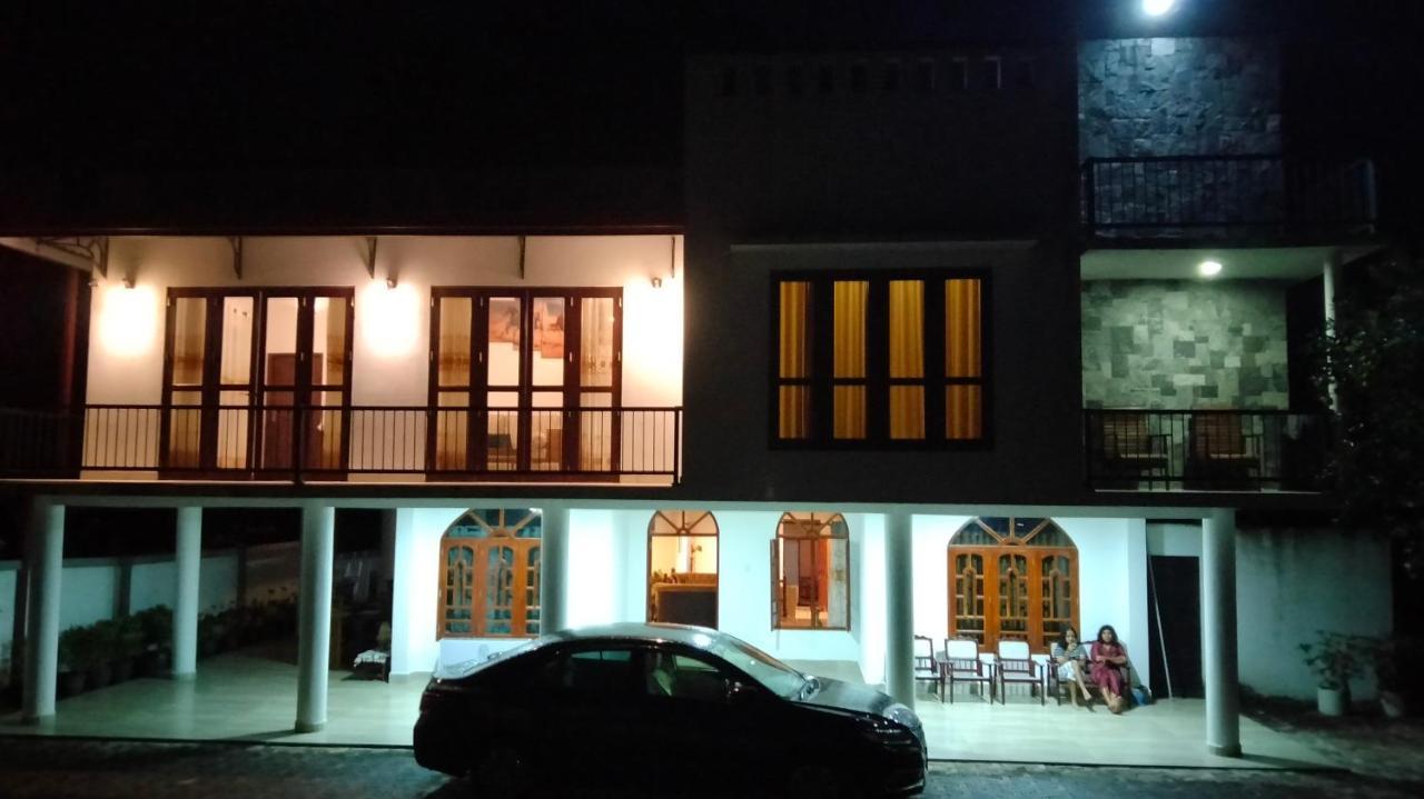 Healand Holiday Bungalow And Restaurant Deniyaya Bagian luar foto
